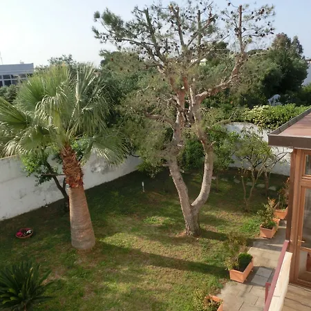 Annavi Bed & Breakfast 3*